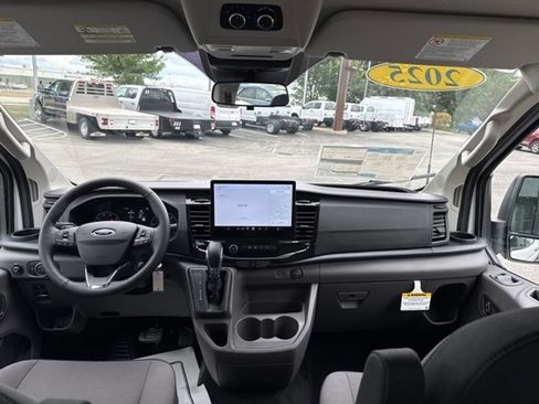 New 2025 Ford Transit 350 XLT RWD image 9