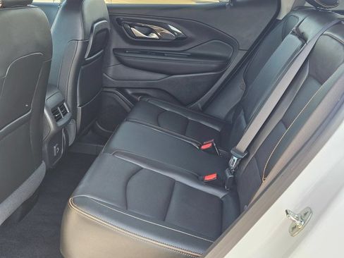 Used 2024 GMC Terrain AT4 w/ Tech Package AWD/4WD image 18