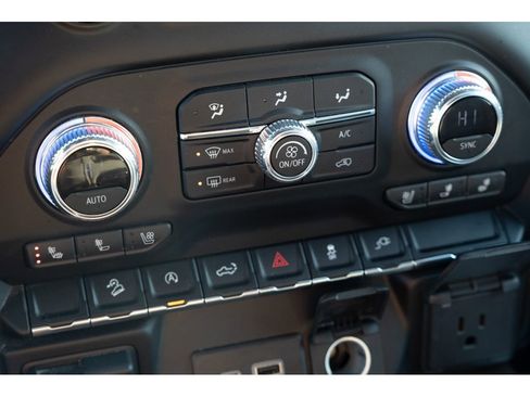 Used 2021 GMC Sierra 1500 SLT w/ SLT Convenience Package image 25