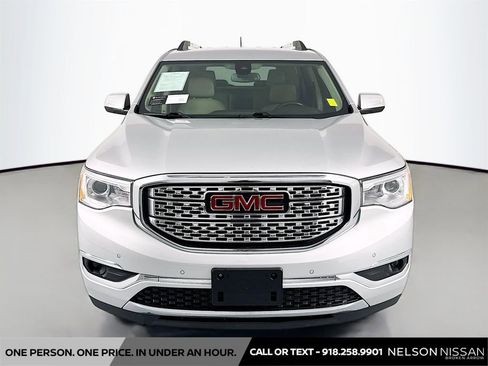 Used 2019 GMC Acadia Denali AWD/4WD image 2