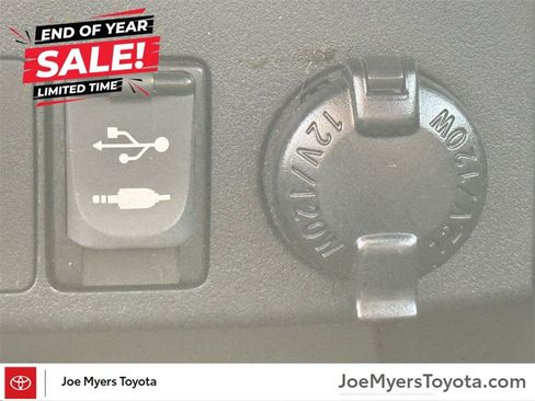 Used 2015 Toyota RAV4 XLE image 19