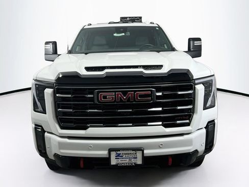 Certified 2024 GMC Sierra 2500 AT4 w/ AT4 Preferred Package AWD/4WD image 2