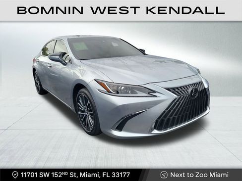 Used 2025 Lexus ES 350 w/ Premium Package image 1