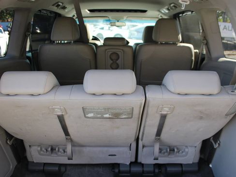 Used 2011 Honda Odyssey EX-L image 39