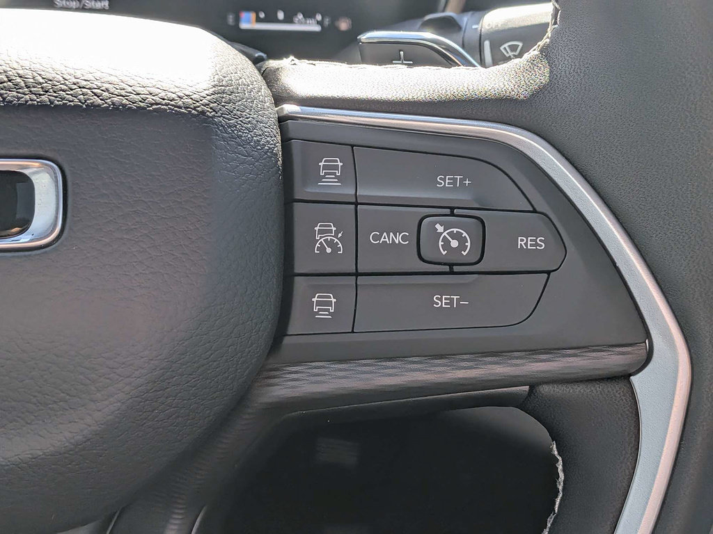 New 2027 Jeep Grand Cherokee Laredo X AWD/4WD image 28