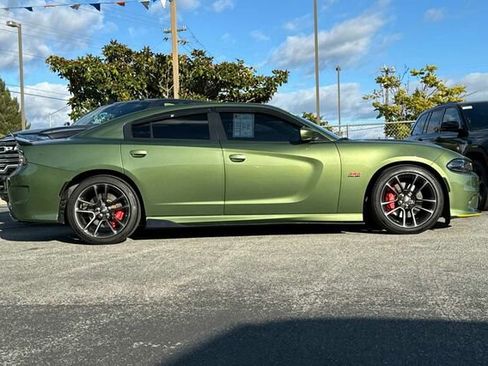 Used 2021 Dodge Charger Scat Pack image 3