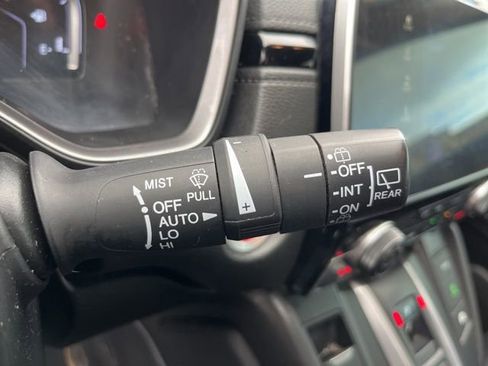 Used 2022 Honda CR-V Touring image 15