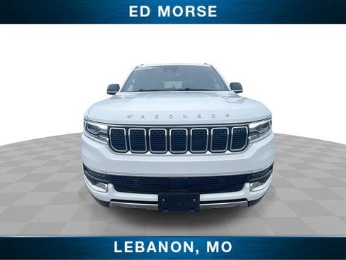 Used 2024 Jeep Wagoneer Series III AWD/4WD image 3
