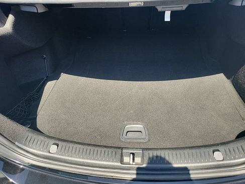 Used 2022 Mercedes-Benz E 350 Sedan image 8