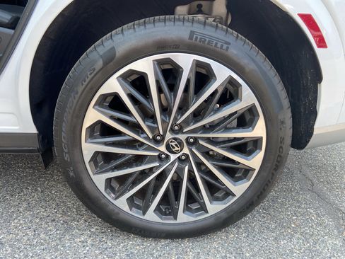 Certified 2026 Hyundai Palisade Calligraphy AWD/4WD image 8