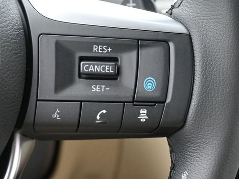 Used 2023 INFINITI QX60 Luxe w/ Cargo Package FWD image 8
