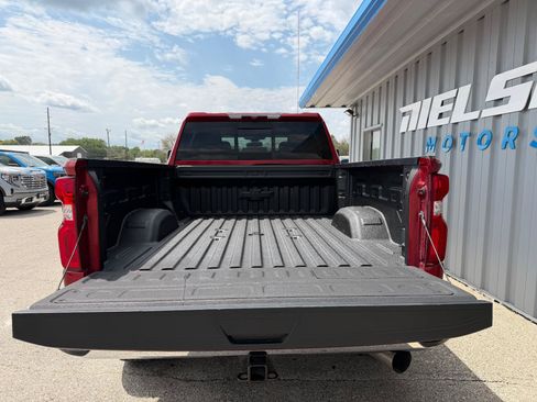 Used 2021 Chevrolet Silverado 2500 LTZ w/ LTZ Convenience Package AWD/4WD image 8