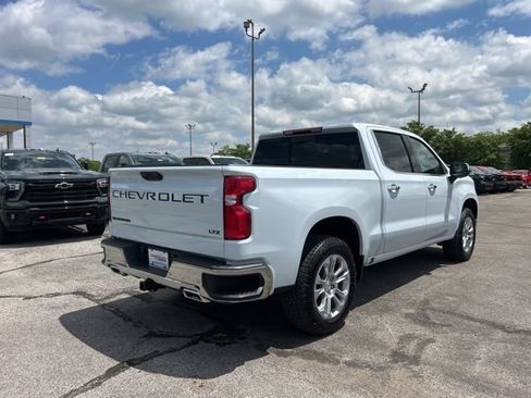 New 2026 Chevrolet Silverado 1500 LTZ w/ LTZ Premium Package AWD/4WD image 3