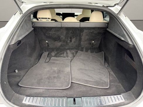 Used 2021 Tesla Model S Plaid image 11