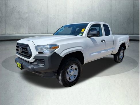 Used 2020 Toyota Tacoma SR AWD/4WD image 1