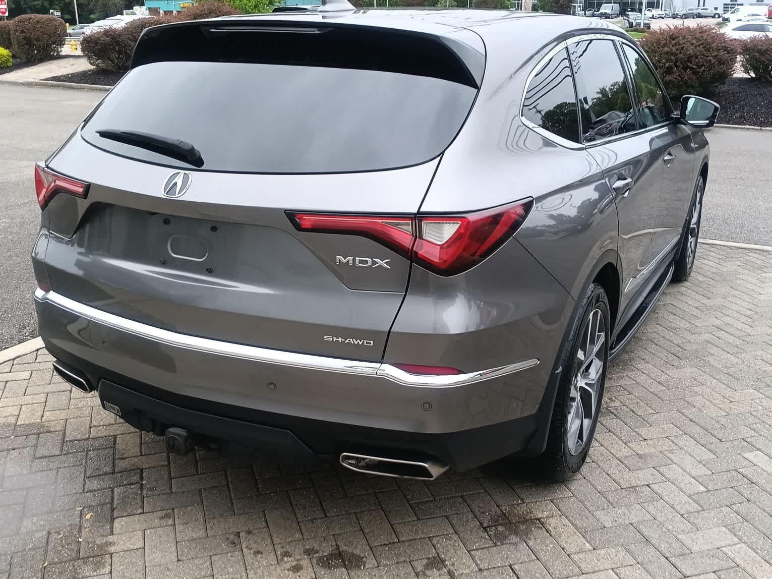 Used 2022 Acura MDX w/ Technology Package AWD/4WD image 5