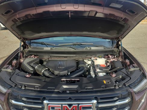 Used 2025 GMC Acadia Elevation w/ LPO, All-Weather Package image 34