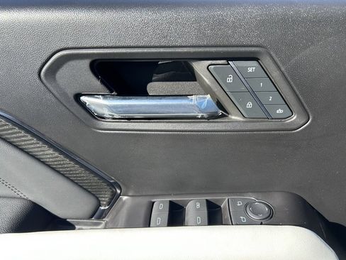 Used 2024 GMC Canyon AT4X image 55