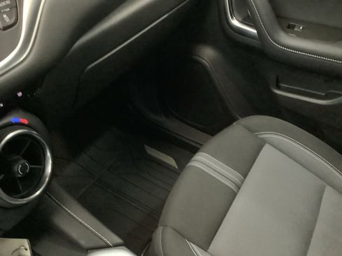 Used 2024 Chevrolet Blazer LT w/ Convenience Package image 24