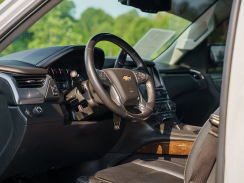 Used 2020 Chevrolet Tahoe LT RWD image 21
