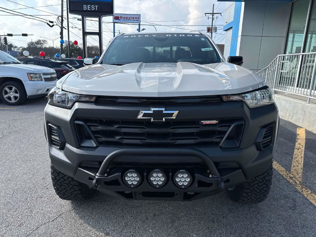 New 2026 Chevrolet Colorado Trail Boss AWD/4WD image 2