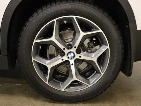 Used 2019 BMW X1 xDrive28i AWD/4WD image 15