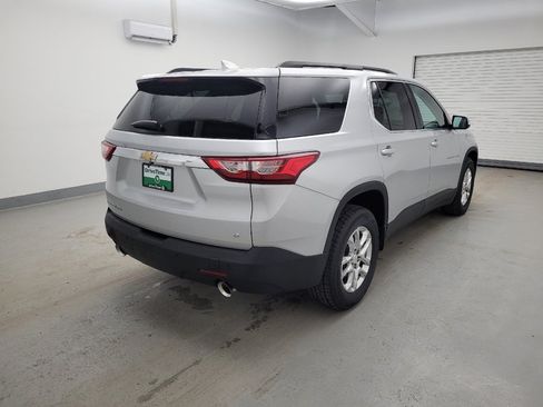 Used 2019 Chevrolet Traverse LT image 9
