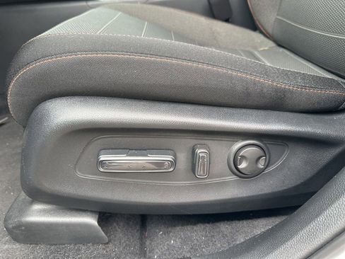 Used 2025 Honda CR-V Sport image 18