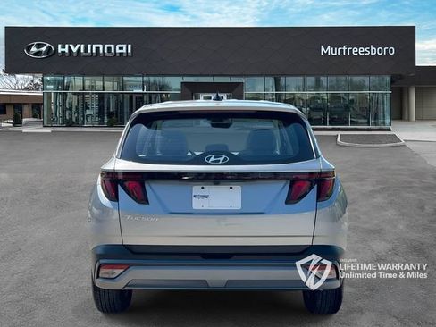 Certified 2026 Hyundai Tucson SE FWD image 6