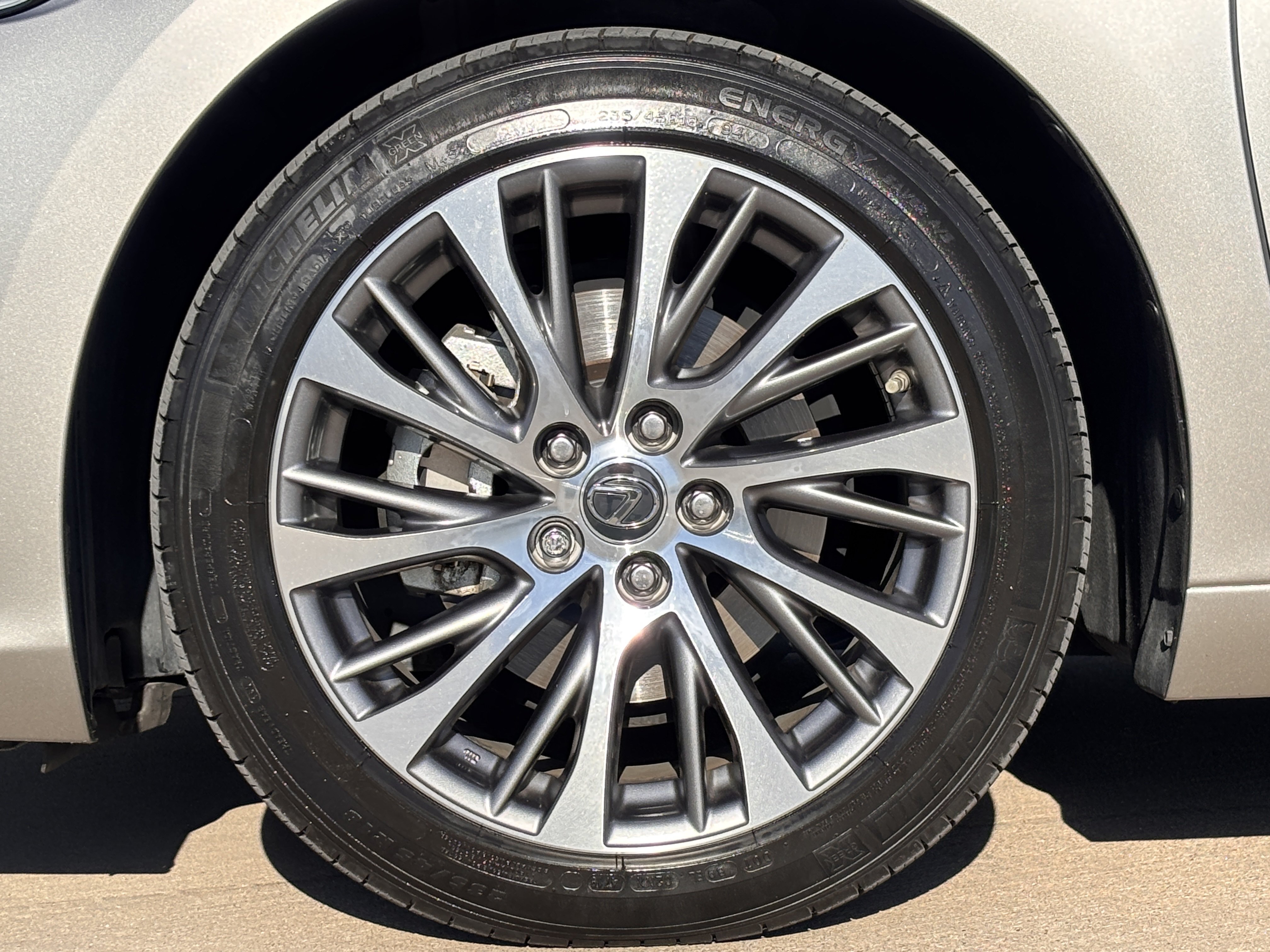 Certified 2020 Lexus ES 350 w/ Premium Package FWD image 12
