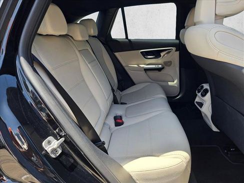 Certified 2026 Mercedes-Benz GLC 300 image 17