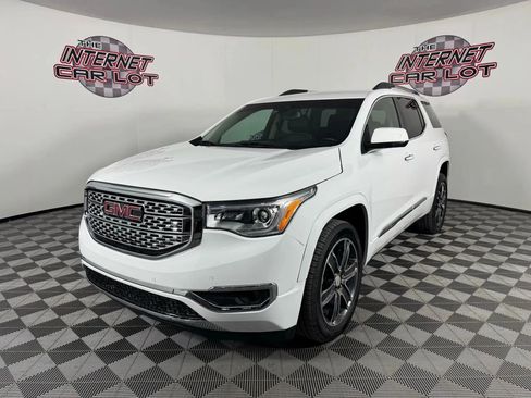Used 2019 GMC Acadia Denali AWD/4WD image 3