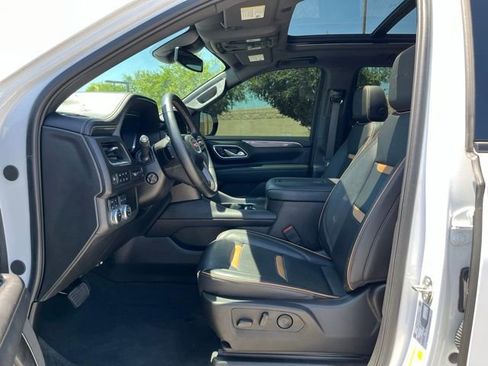 Used 2024 GMC Yukon AT4 w/ AT4 Premium Package AWD/4WD image 11
