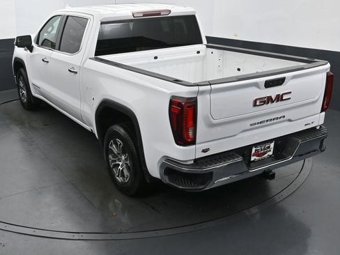 Used 2025 GMC Sierra 1500 SLT image 30