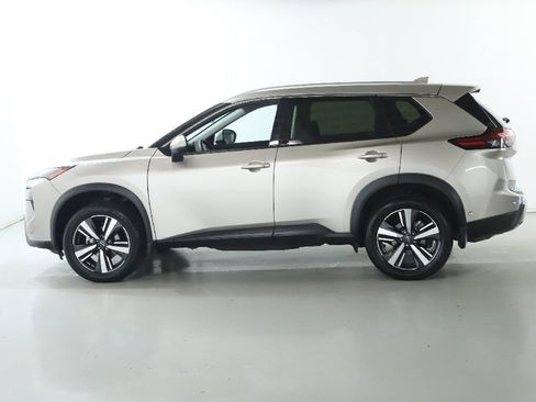 Certified 2024 Nissan Rogue SL image 39