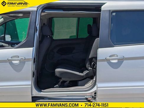 Used 2020 Ford Transit Connect XLT FWD image 18