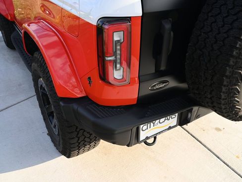Used 2025 Ford Bronco Stroppe Edition image 16