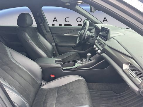 Used 2024 Acura Integra A-Spec image 17