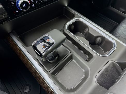 Used 2026 GMC Sierra 1500 Elevation w/ Preferred Package image 21