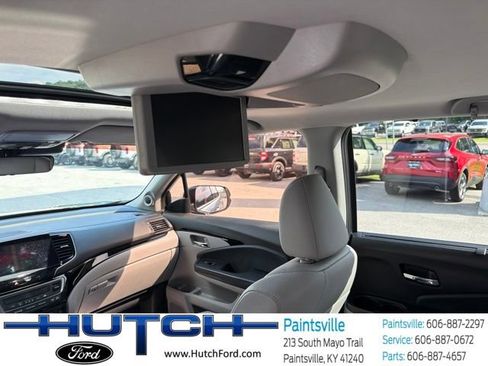 Used 2019 Honda Pilot Touring image 15