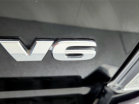 Certified 2023 Toyota Tacoma TRD Off-Road image 13