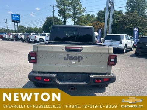 Used 2020 Jeep Gladiator Rubicon AWD/4WD image 10