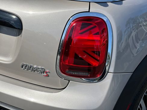 Used 2024 MINI Cooper S FWD image 24
