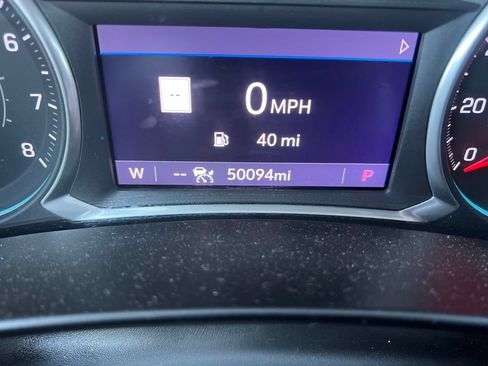 Used 2022 Chevrolet Equinox LT AWD/4WD image 13