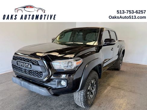 Used 2017 Toyota Tacoma TRD Off-Road w/ Tow Package (A/T) AWD/4WD image 1