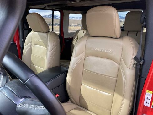 Certified 2019 Jeep Wrangler Unlimited Sahara image 19