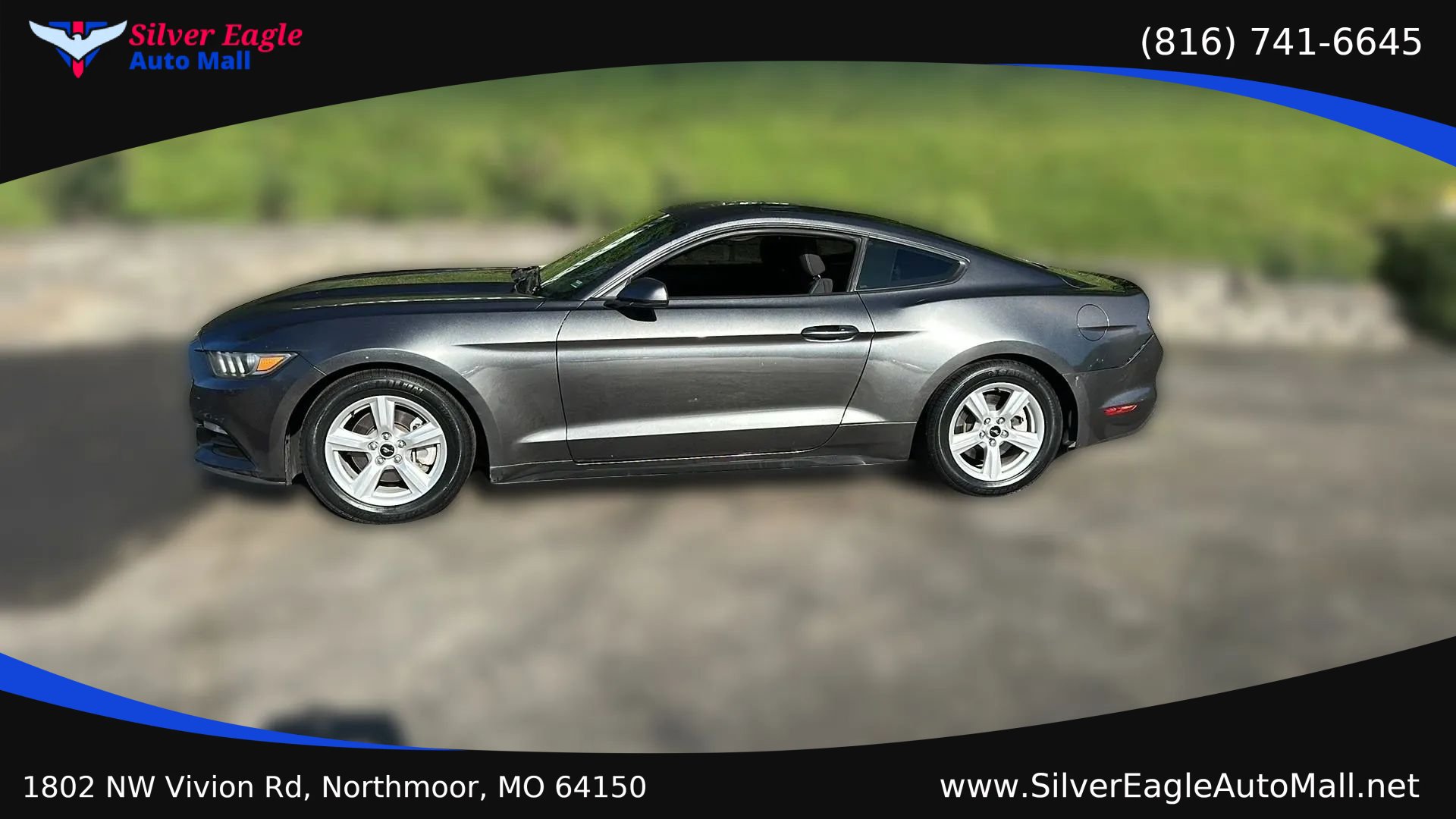 Used 2017 Ford Mustang Coupe RWD image 2
