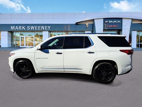 Used 2020 Chevrolet Traverse Premier w/ LPO, Midnight Edition image 25