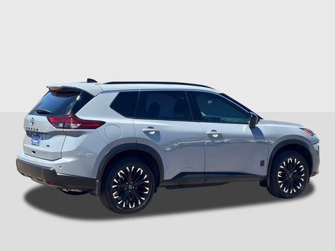 New 2026 Nissan Rogue Dark Armor AWD/4WD image 4