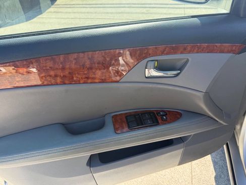 Used 2006 Toyota Avalon XLS image 16